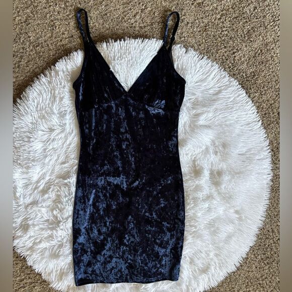 Joe & Elle Velvet Mini Dress Blue Womens Size Small - Picture 1 of 4